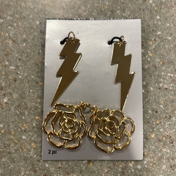 Custom Dr. Marten’s tag charms - Picture 9 of 10